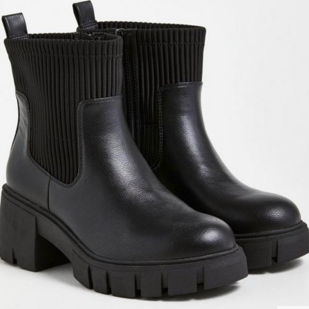 COPY - Torrid Chelsea Faux Leather Platform Booties in Black